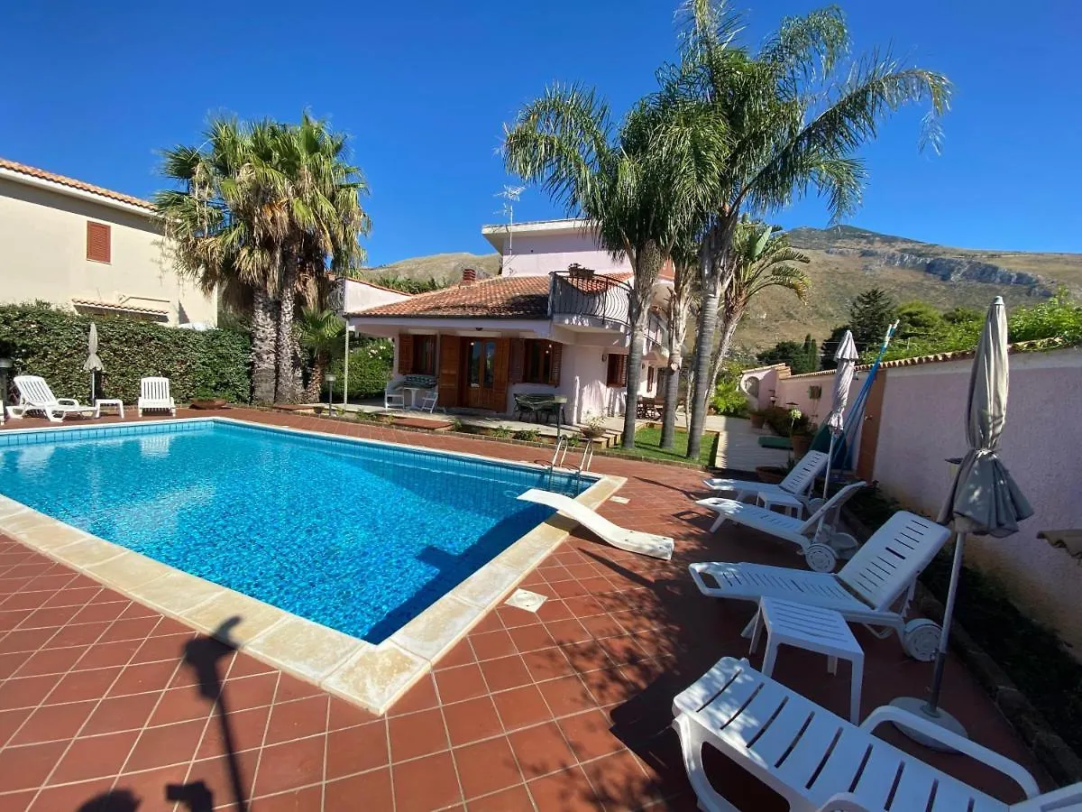 Villa Rosada Castellammare del Golfo 0*,