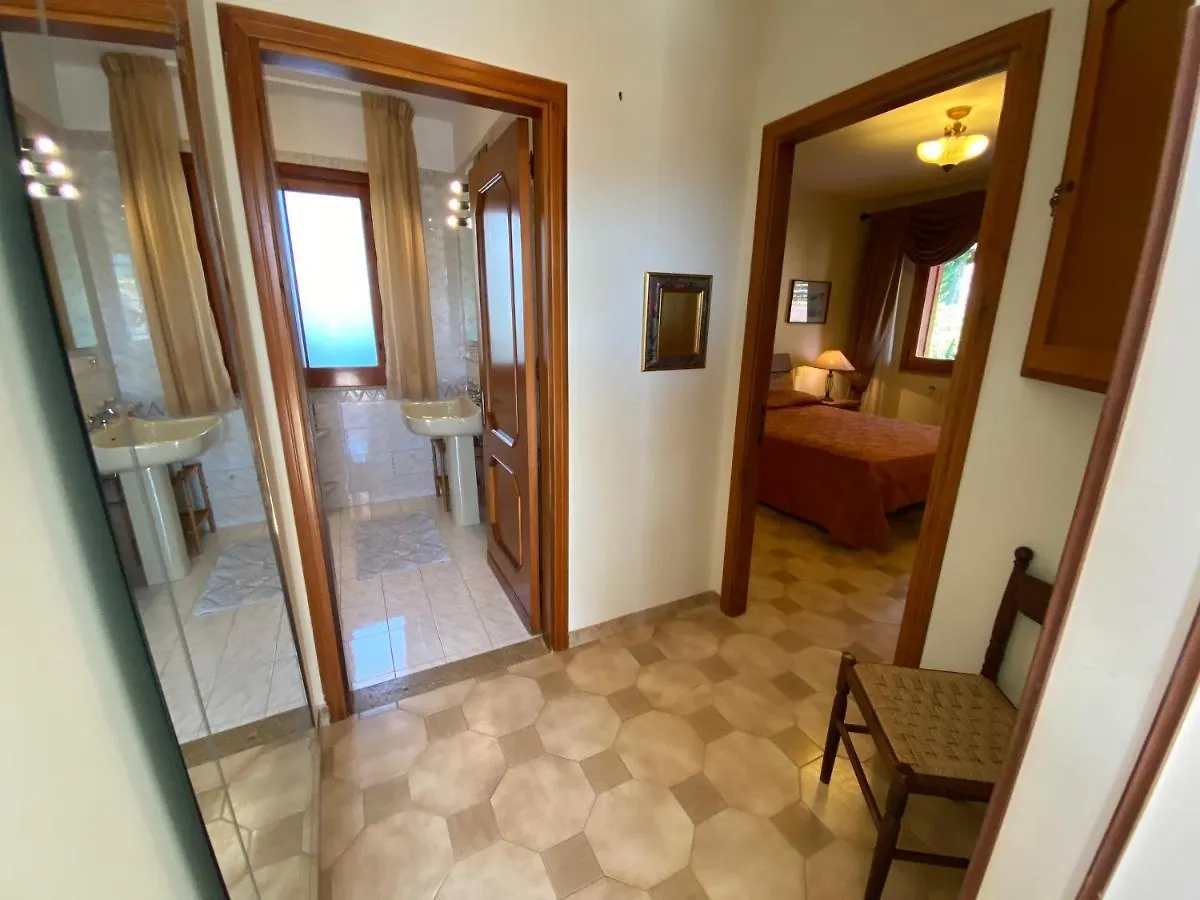 Villa Rosada Castellammare del Golfo 0*,