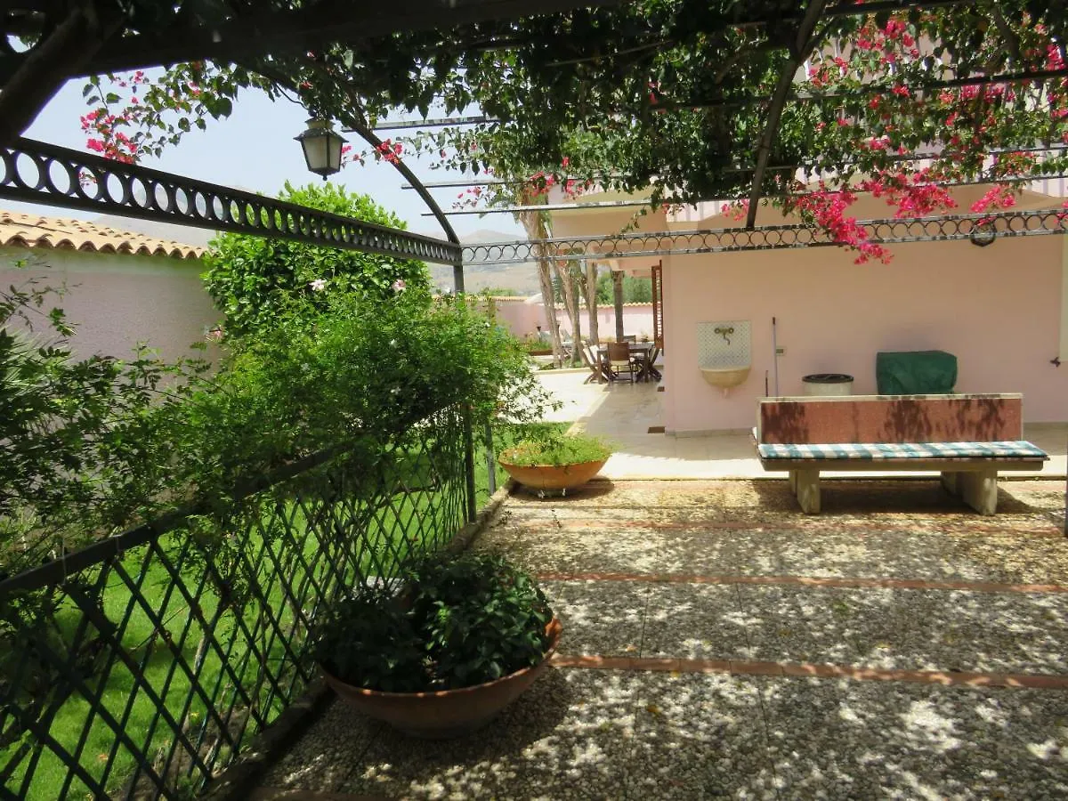 Villa Rosada Castellammare del Golfo 0*,  Italy